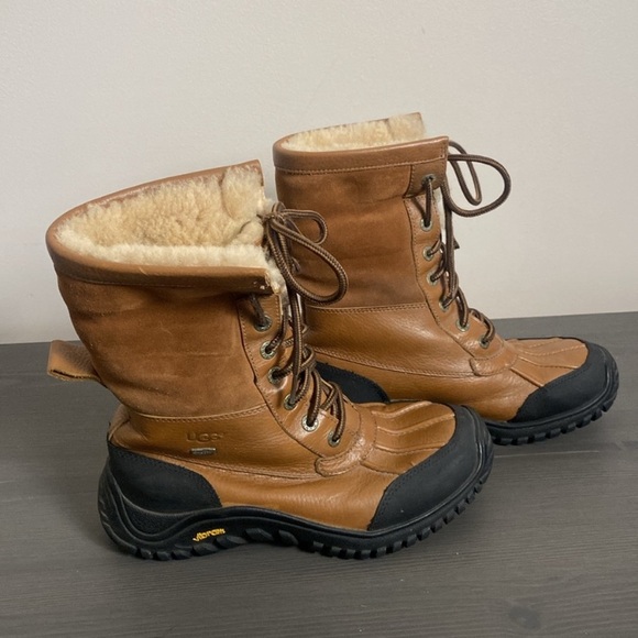 UGG Adirondack III Waterproof Leather
Winter Bootie Camel Size 7.5 - Picture 8 of 14